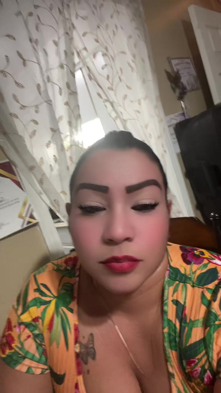 @Nohely Alvia