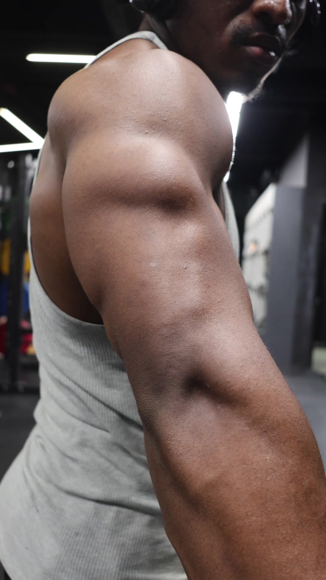 @Muscleboii