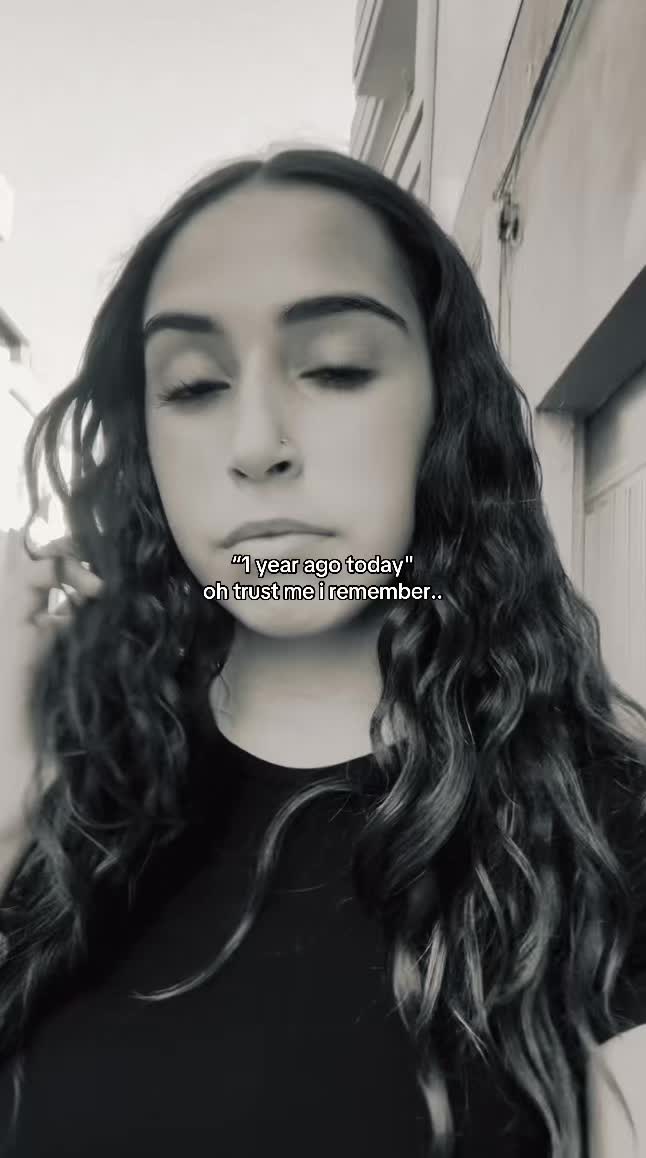 @𝟏𝟔