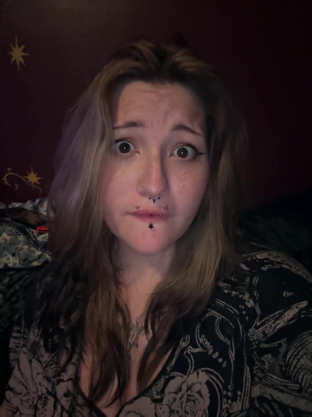 @GloomyBear>:3