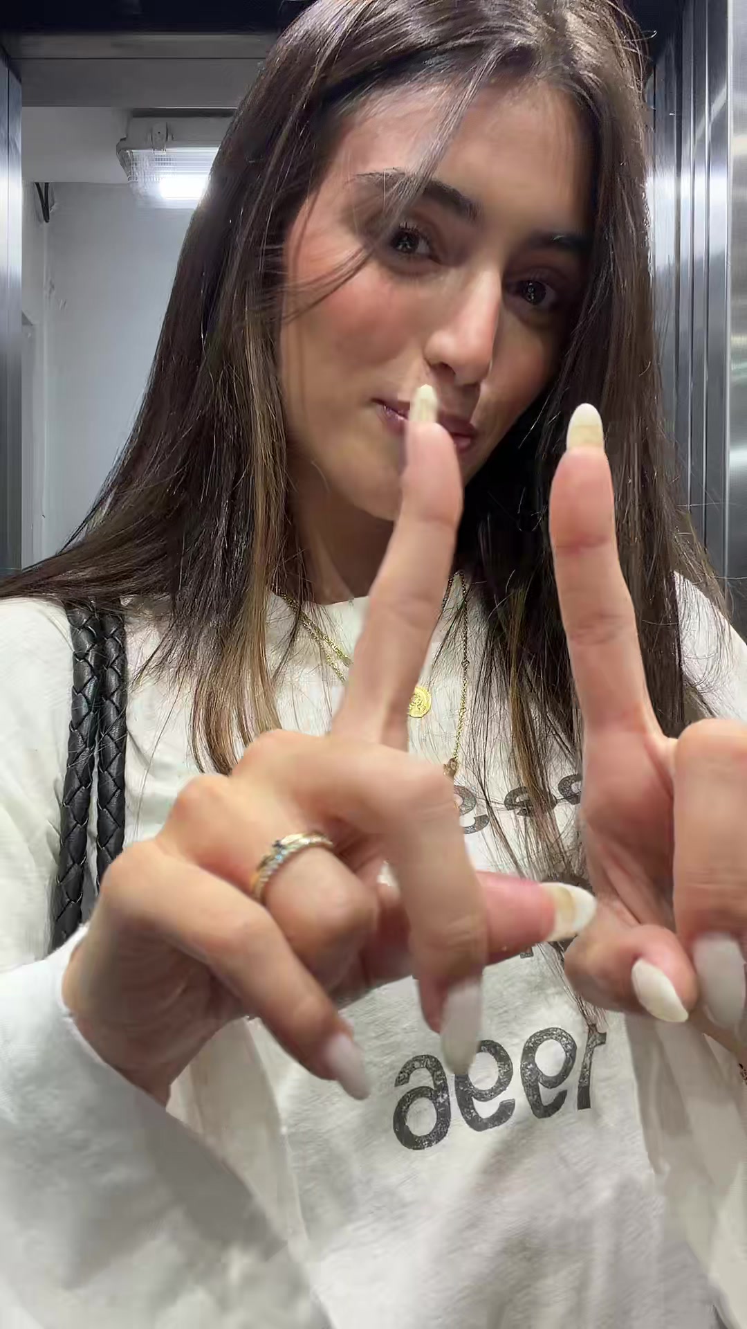@mai