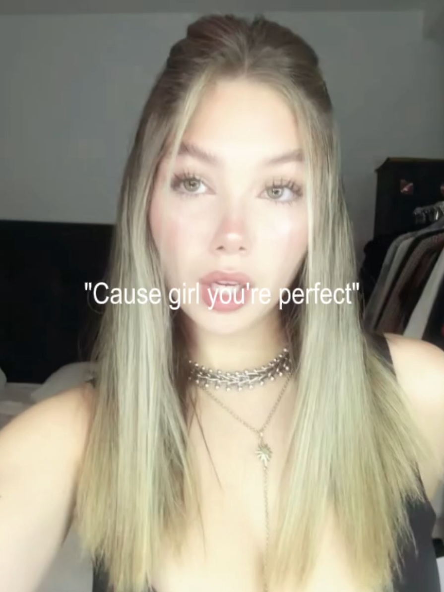 @𝙰𝚛𝚒