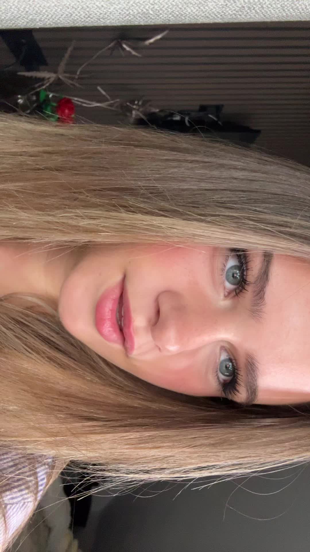 @nikkiipeters