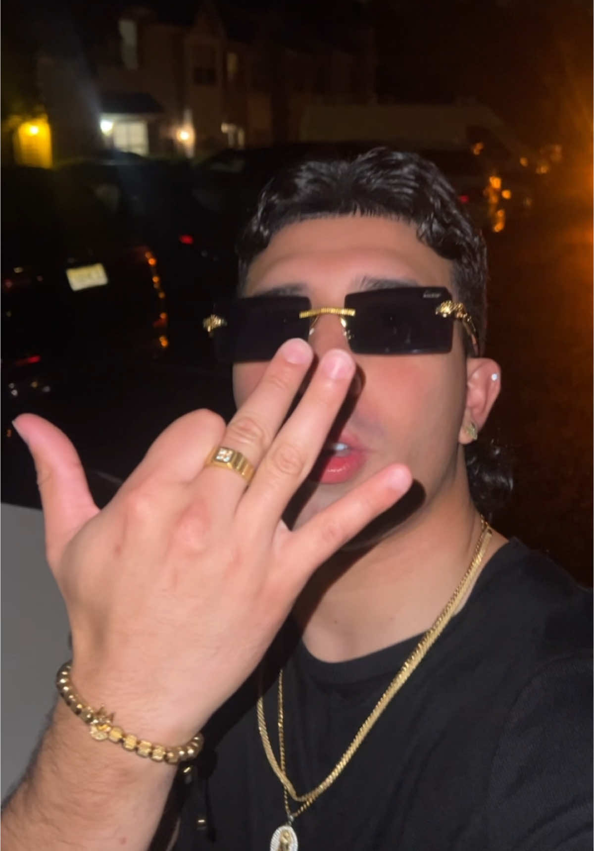 @Nico 😎