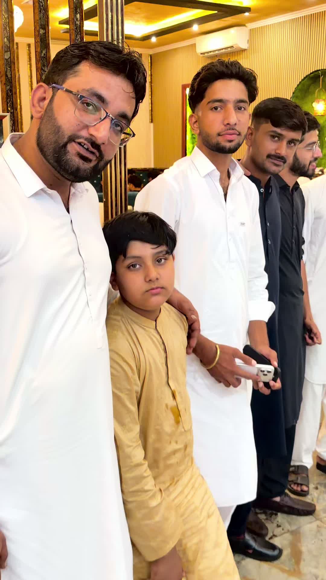 @ARبAAZ 🤍🌏