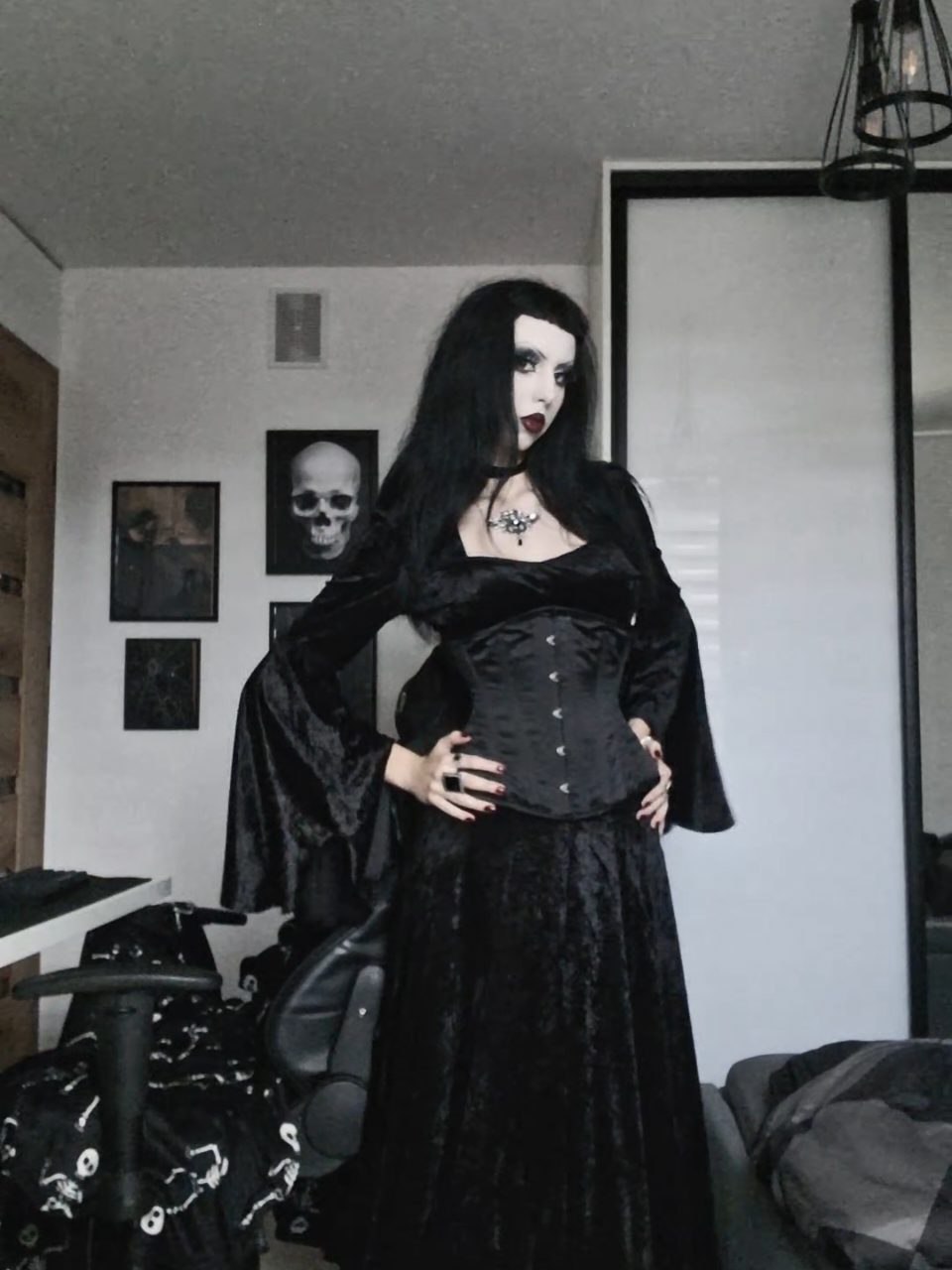 @𝕸𝖆𝖏𝖆 🕯