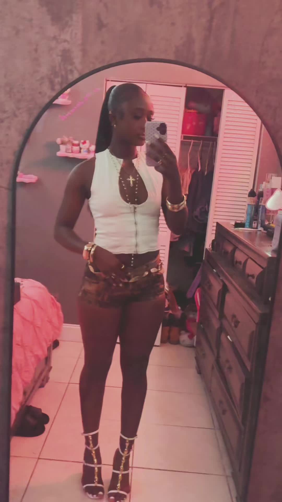 @girlbloggerxo444