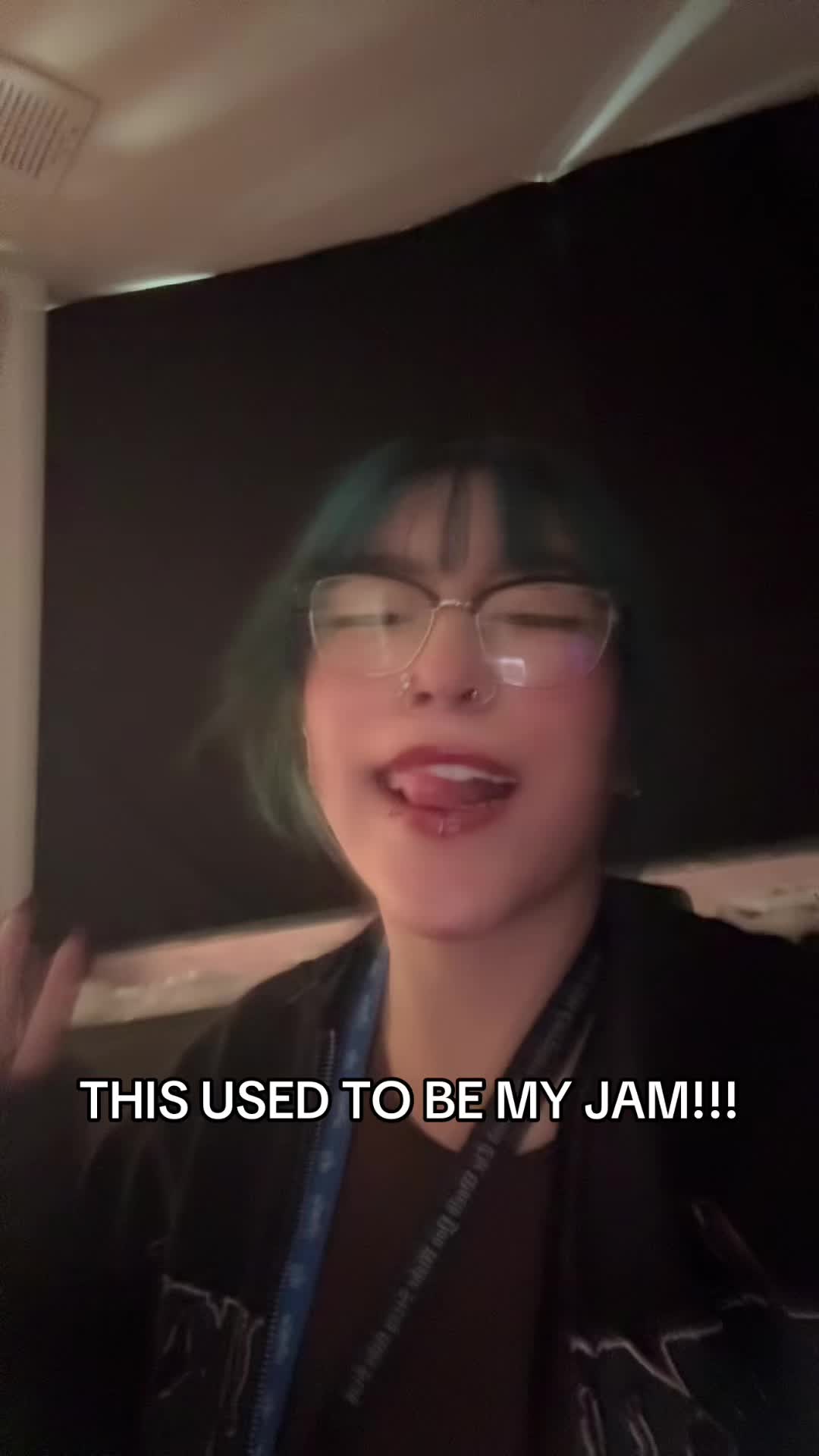 @иσиα<3