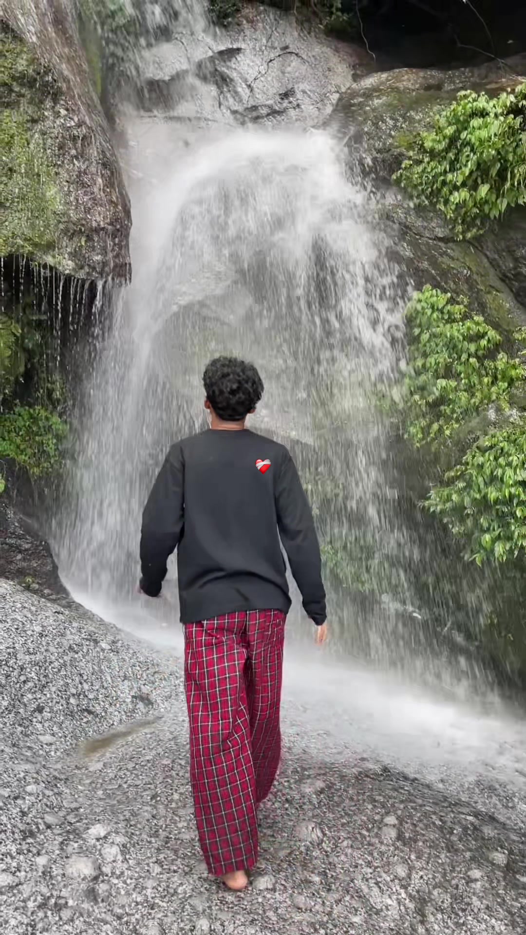 @अरून ♡︎