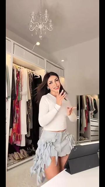 @raha.roshandel