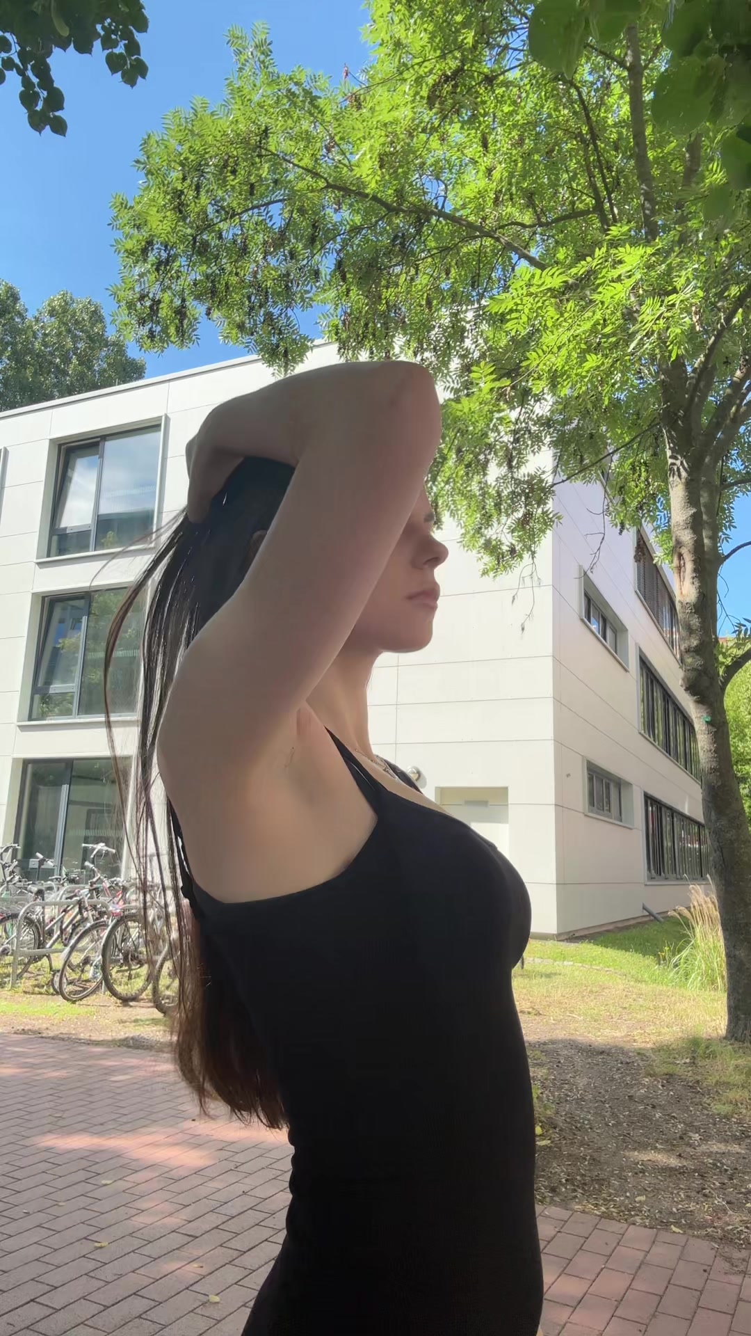 @Elvira-p