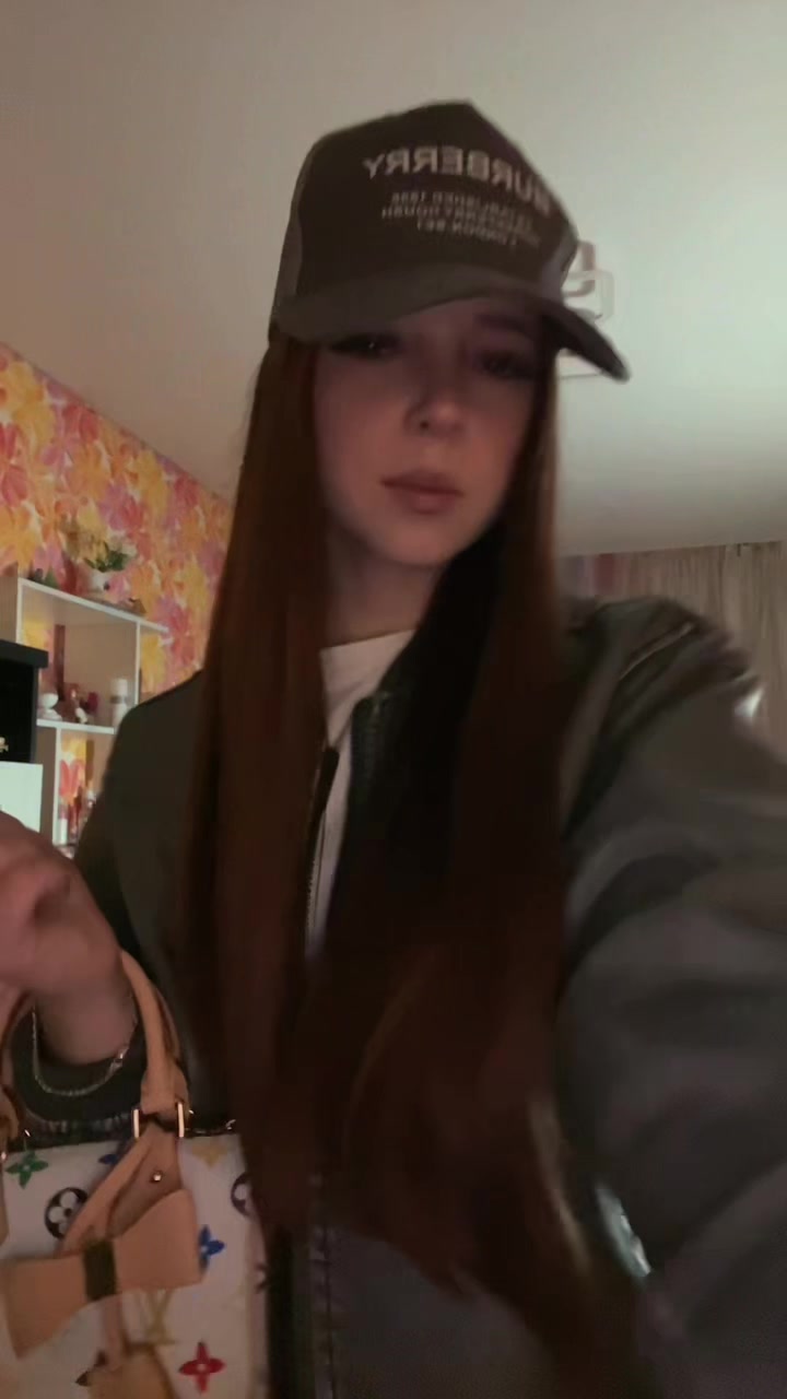@уляна