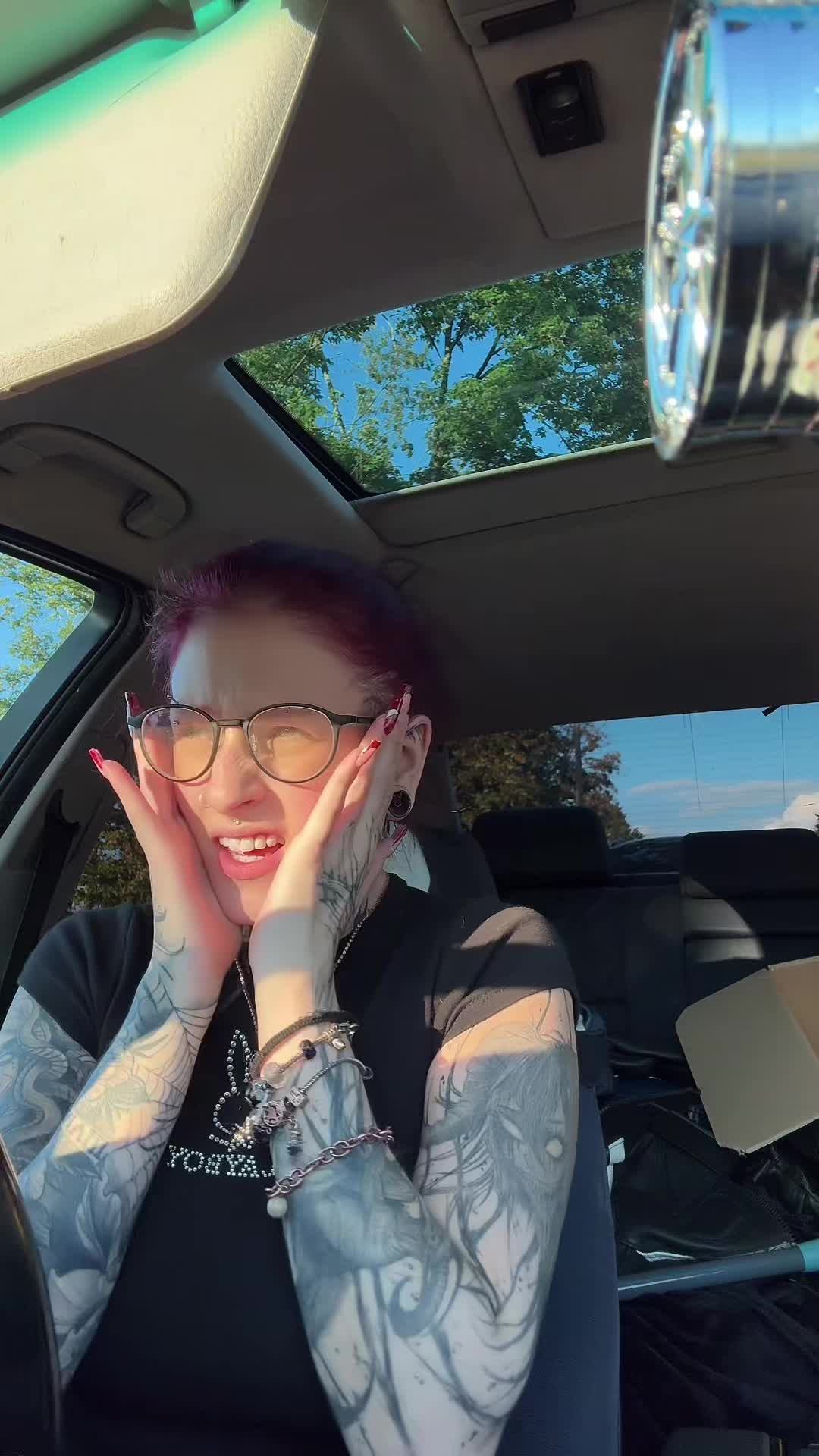 @Belinda⚛︎