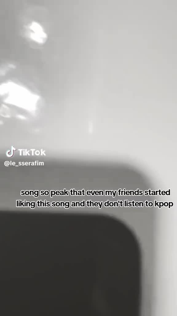 @⃟