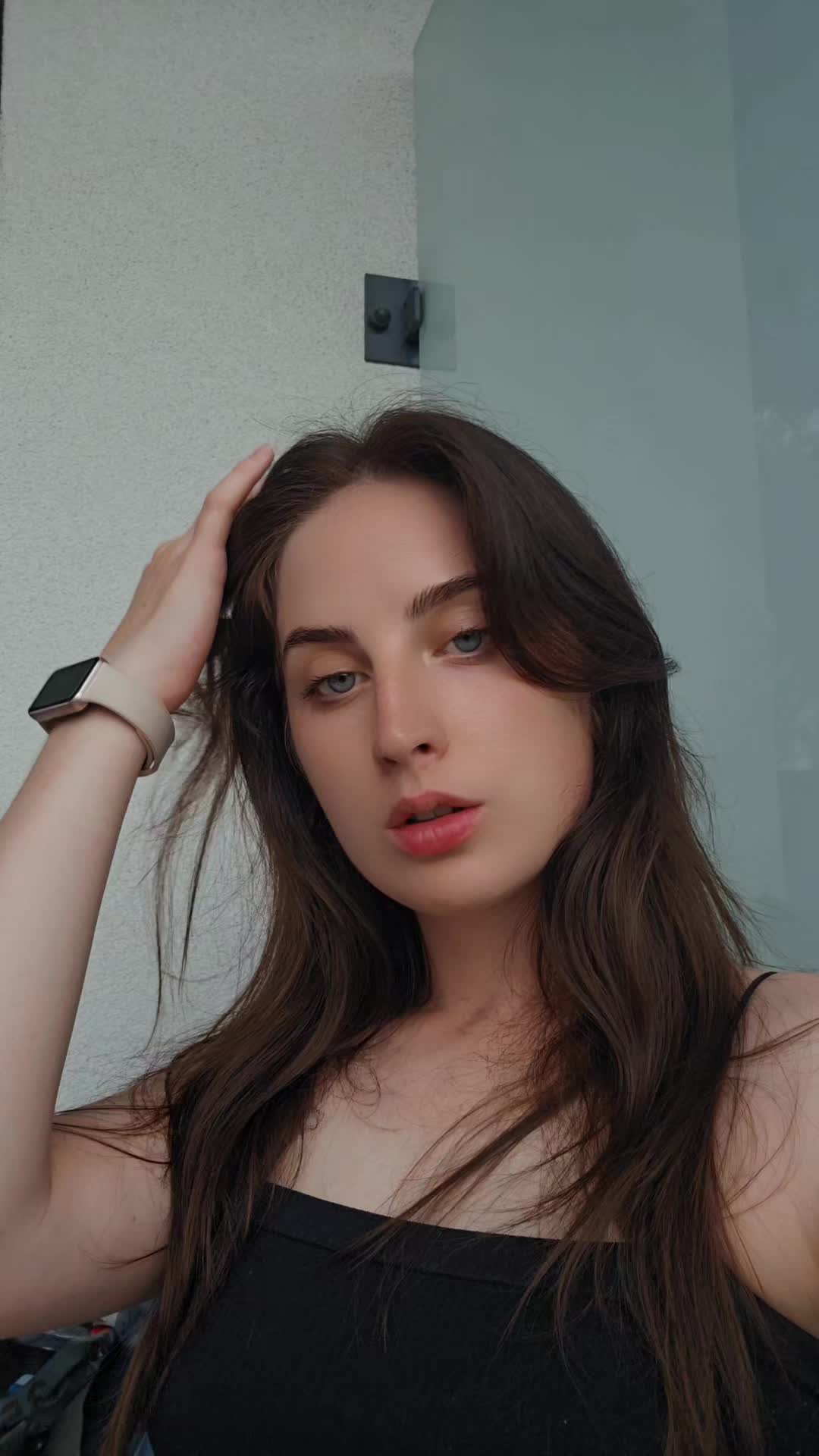 @Mia