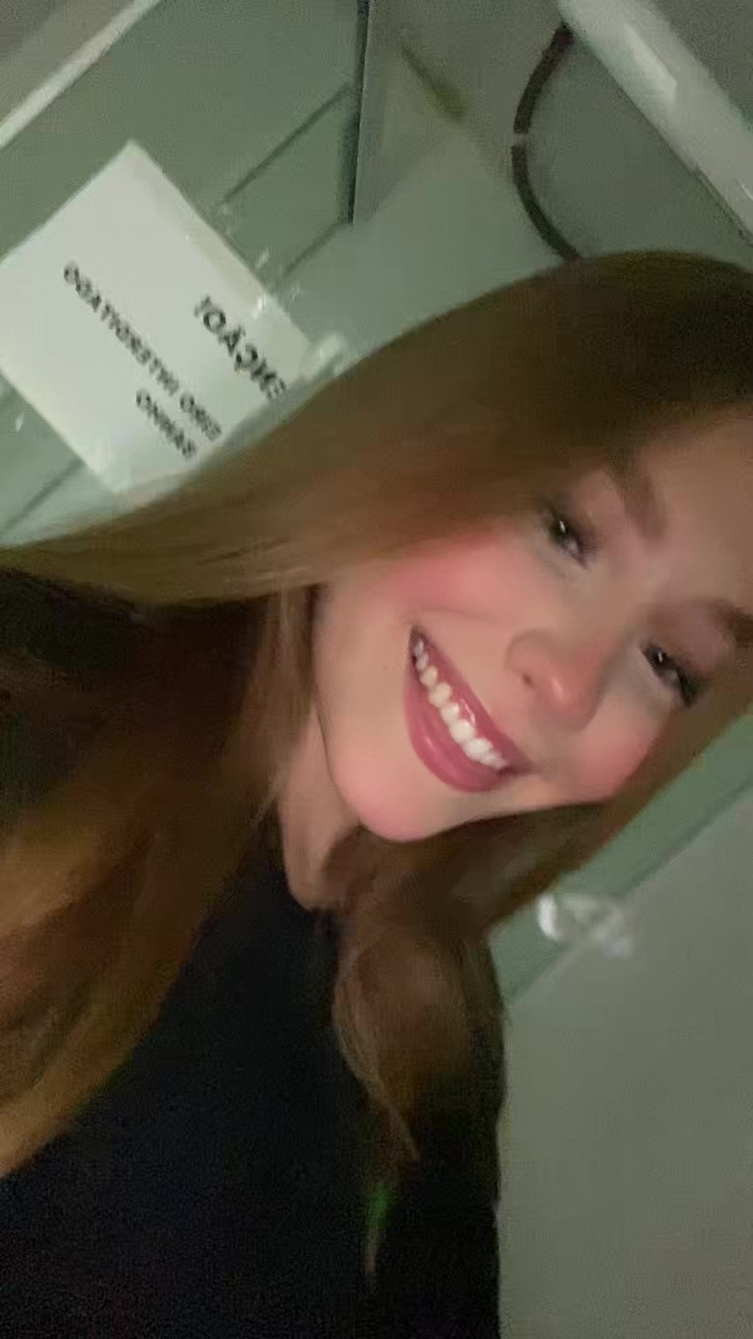 @Larapmendonca_