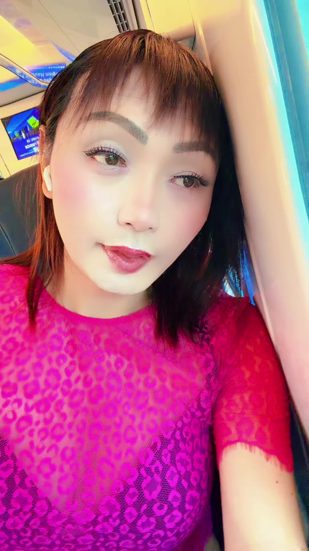 @tenzinliza