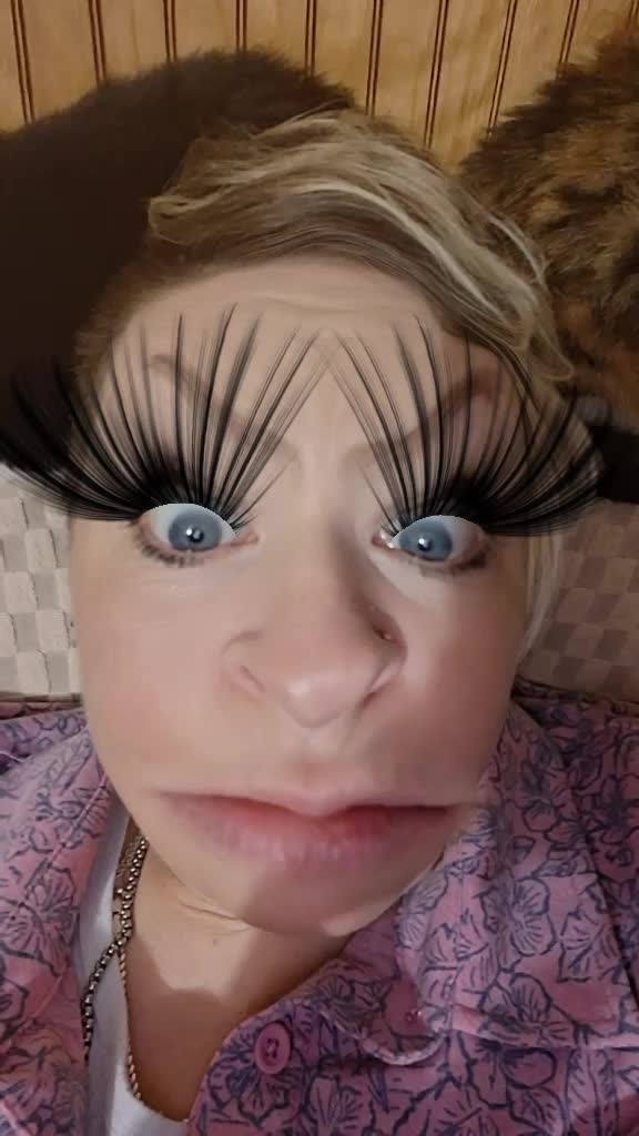 @QueenB&BlueEyes