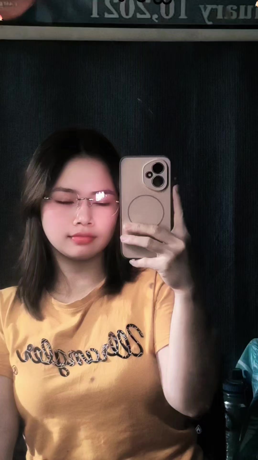 @TabaChingg_29