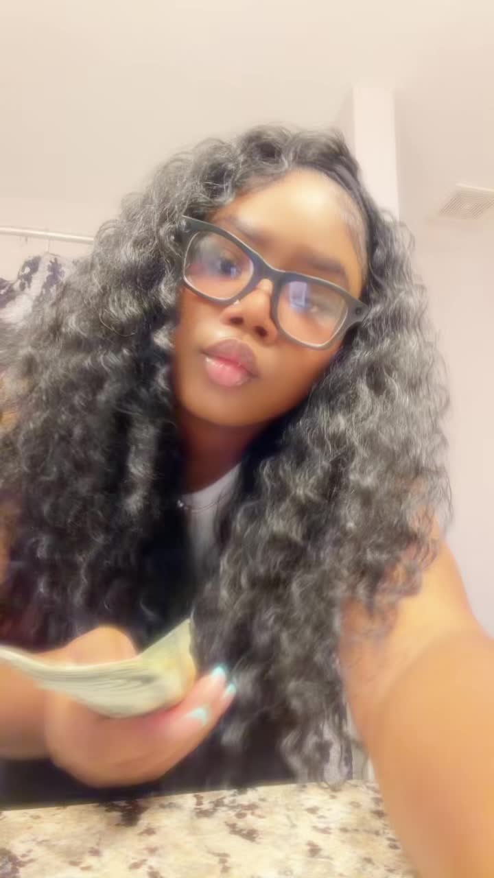 @MISS BRAT ๐