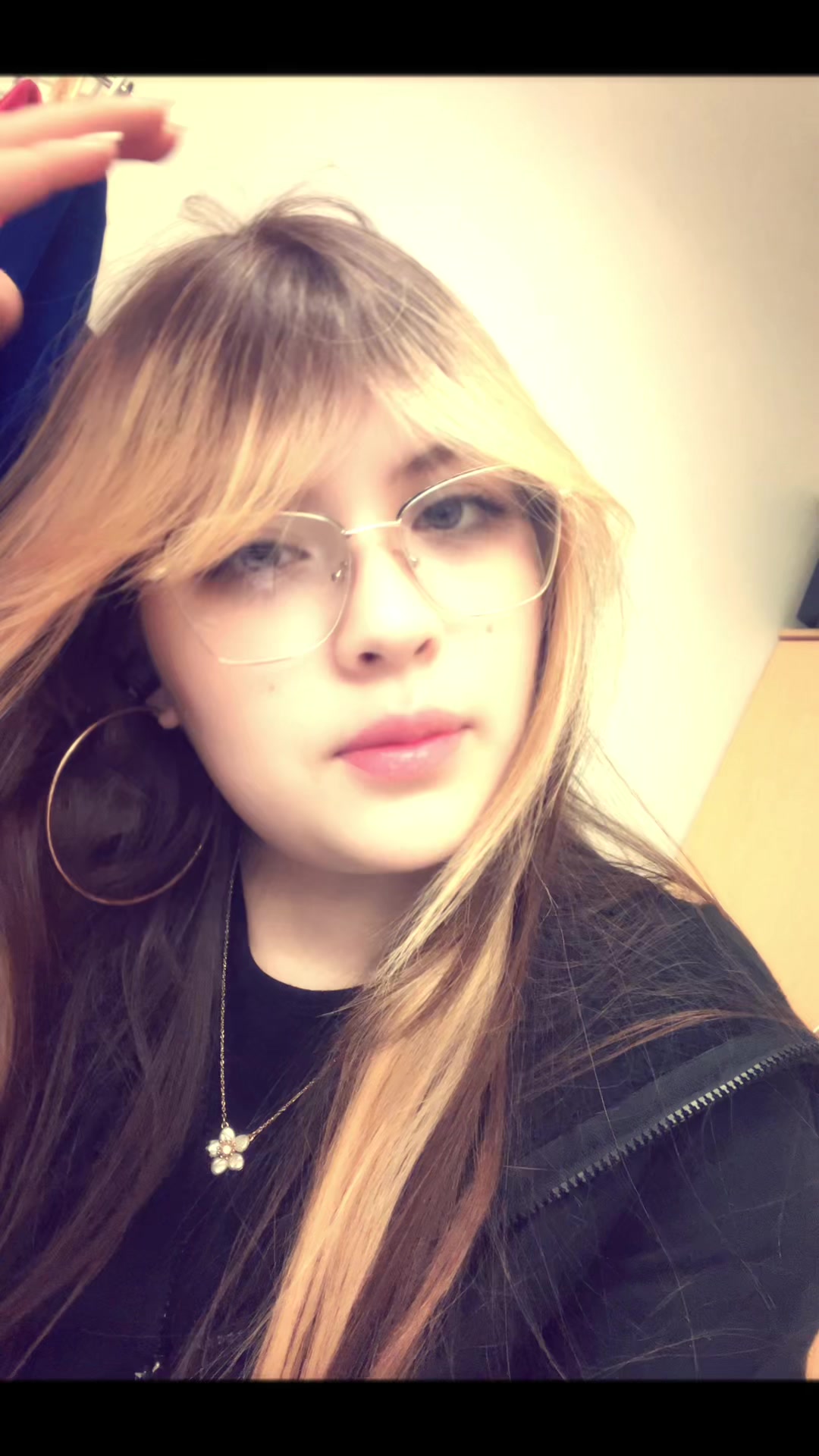 @⦻ 𝐻𝑒𝒾𝒹𝒾 ⋆˙
