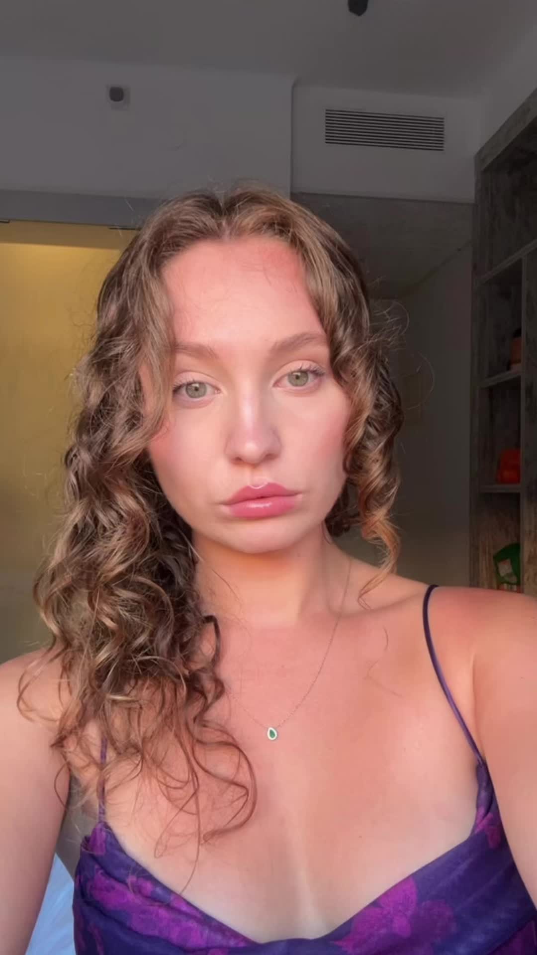 @aimaryllis_