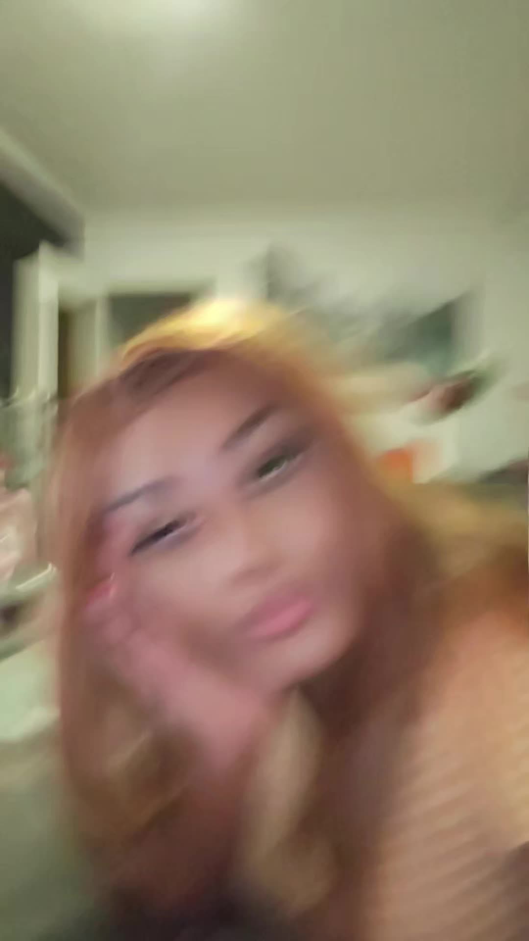 @Lady Urrutia