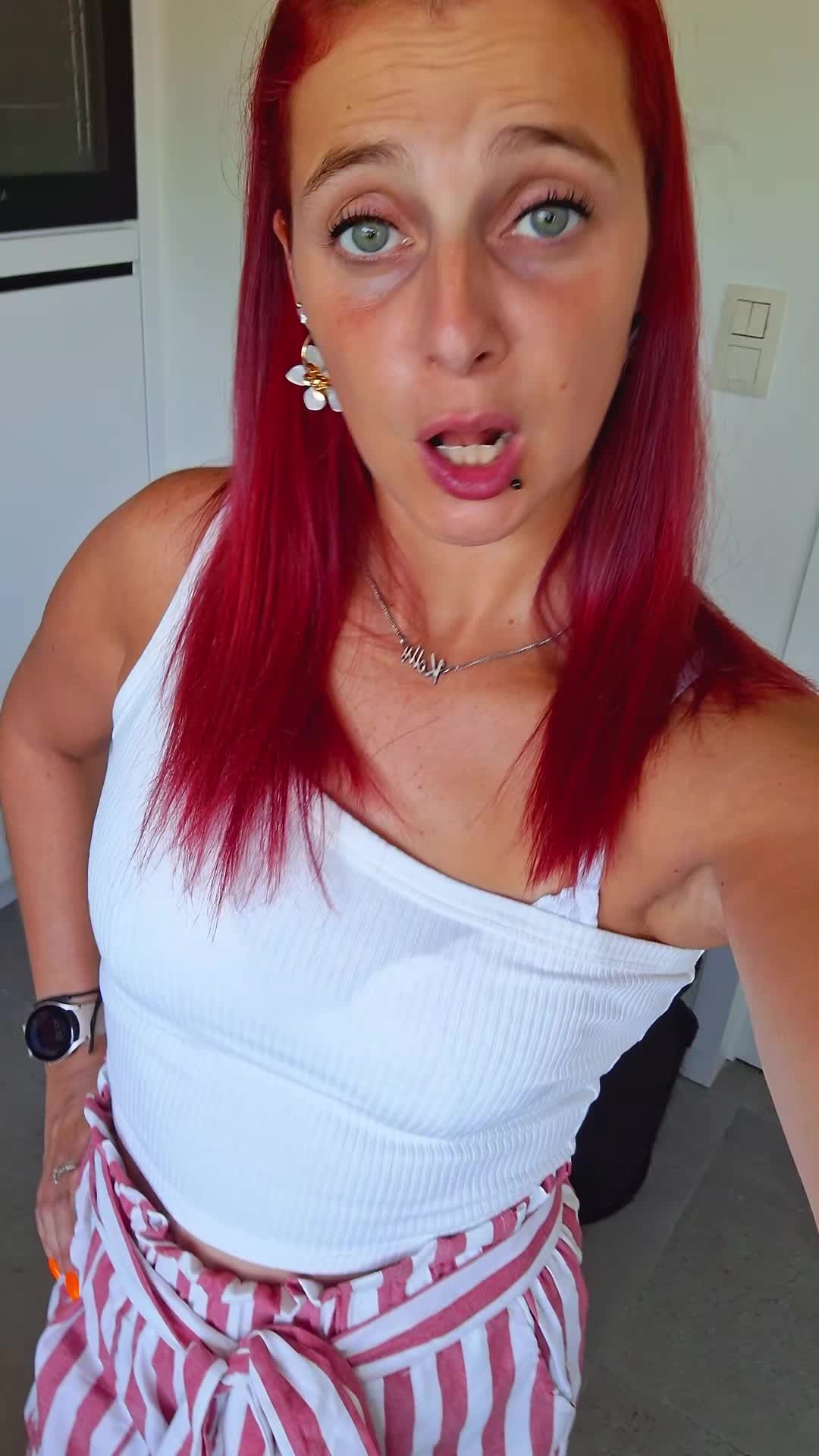@Ladyk_in_red❤️