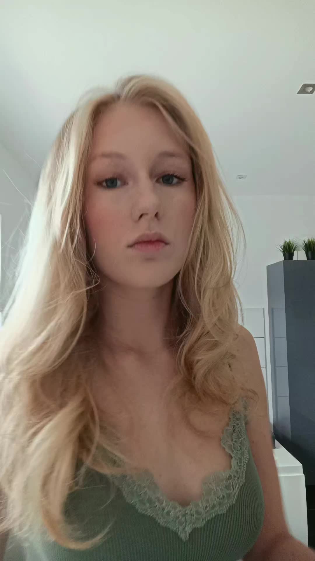 @marie