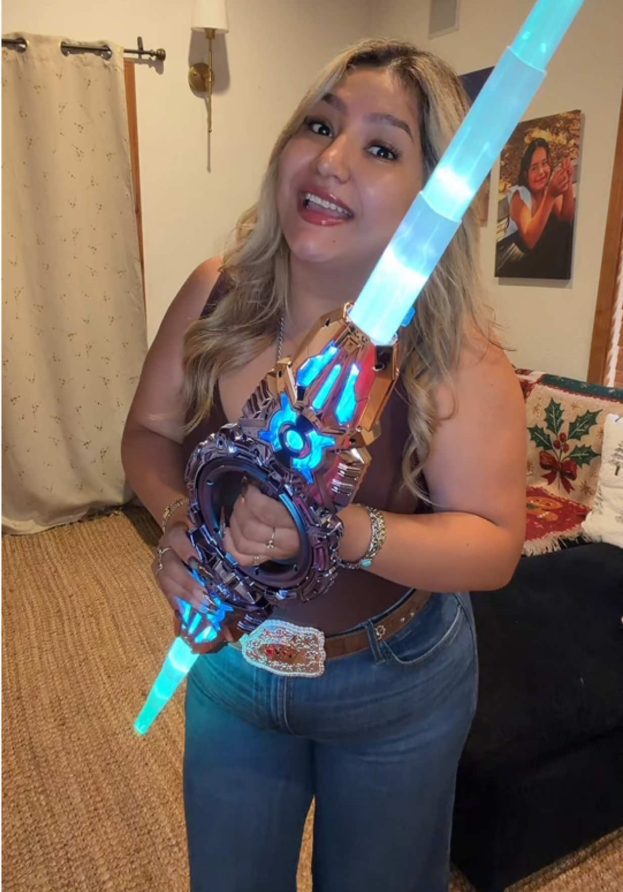 @lupithazzepeda