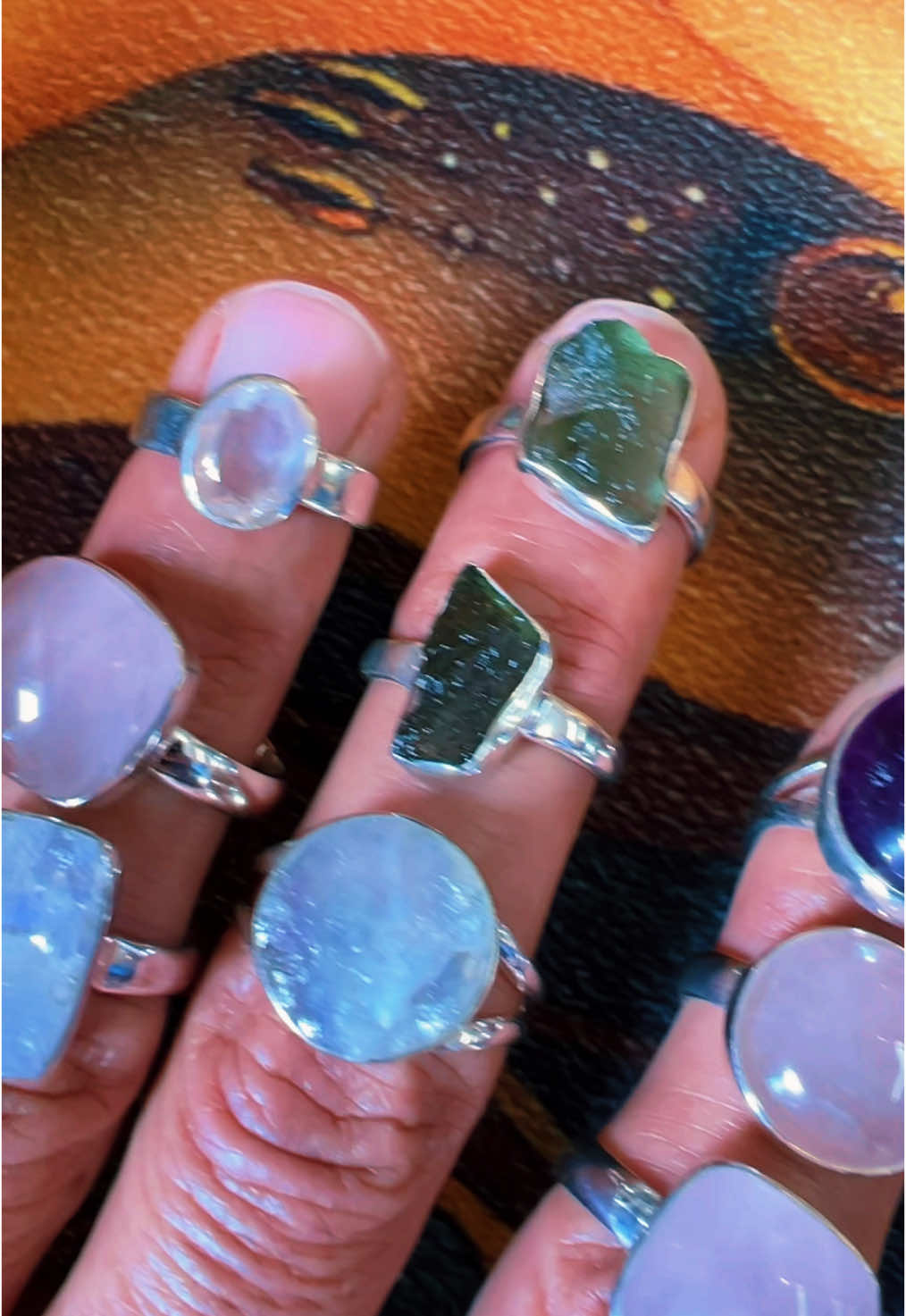 @crystals_luv