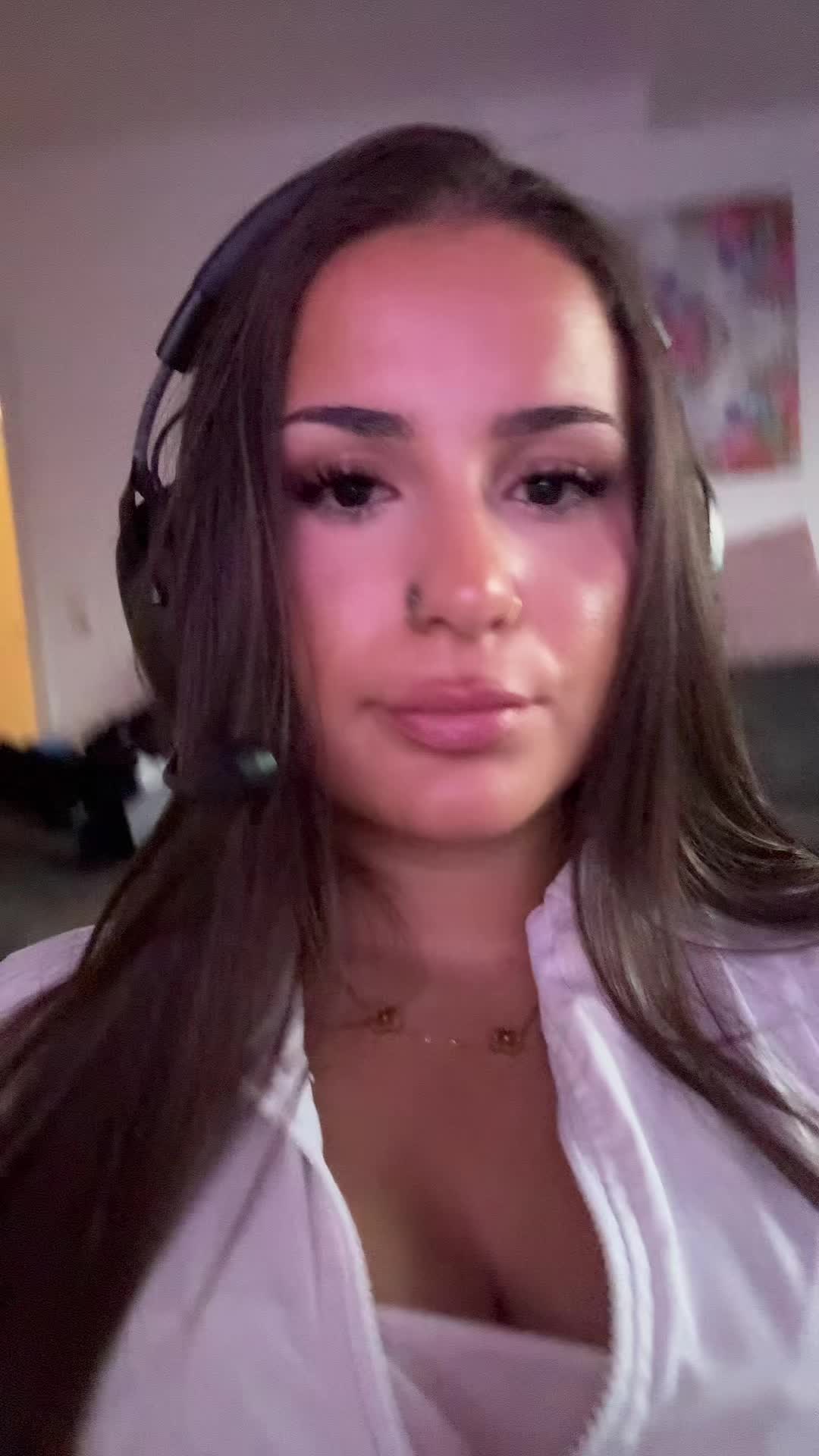 @𝓱𝓲𝔀𝓪𝓷🌺🪽