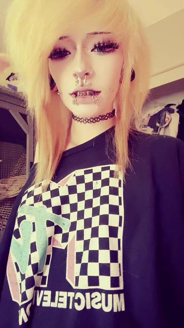 @🏳️&zwj;🌈[,,_,,]:3