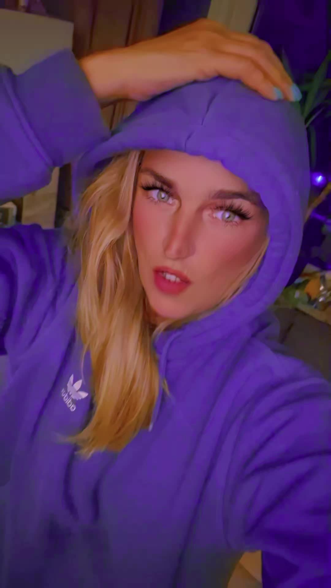 @Chillerella