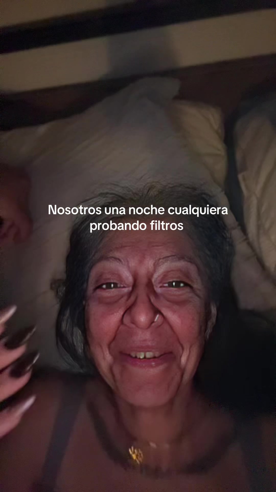 @Ojos tristes