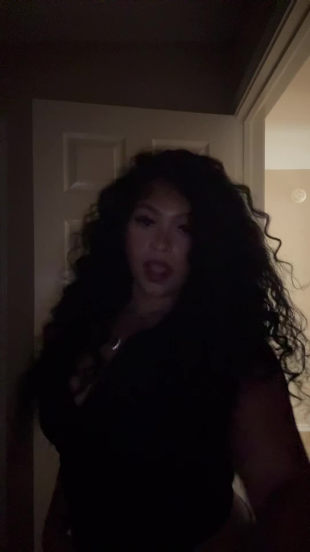 @meraibroussard
