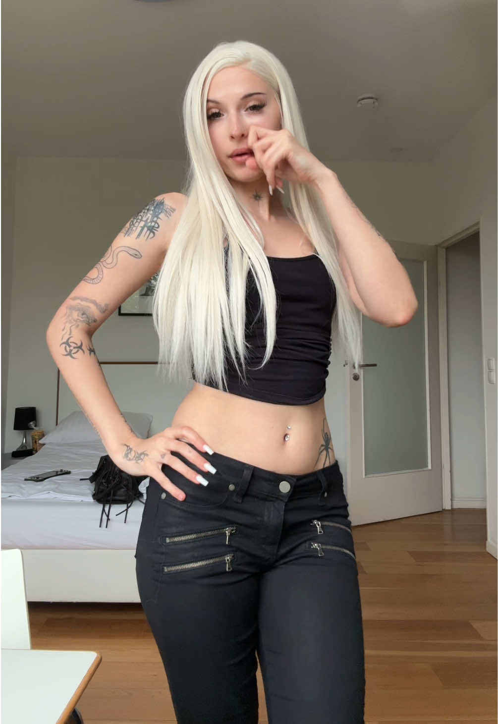 @t3arless_