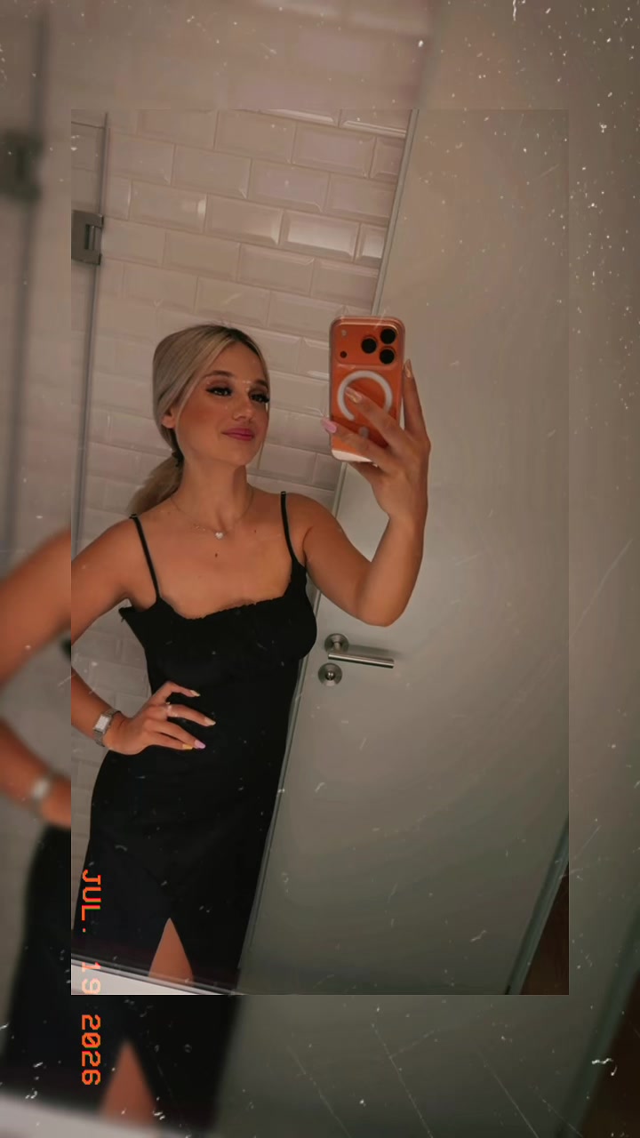 @elenabiancaa