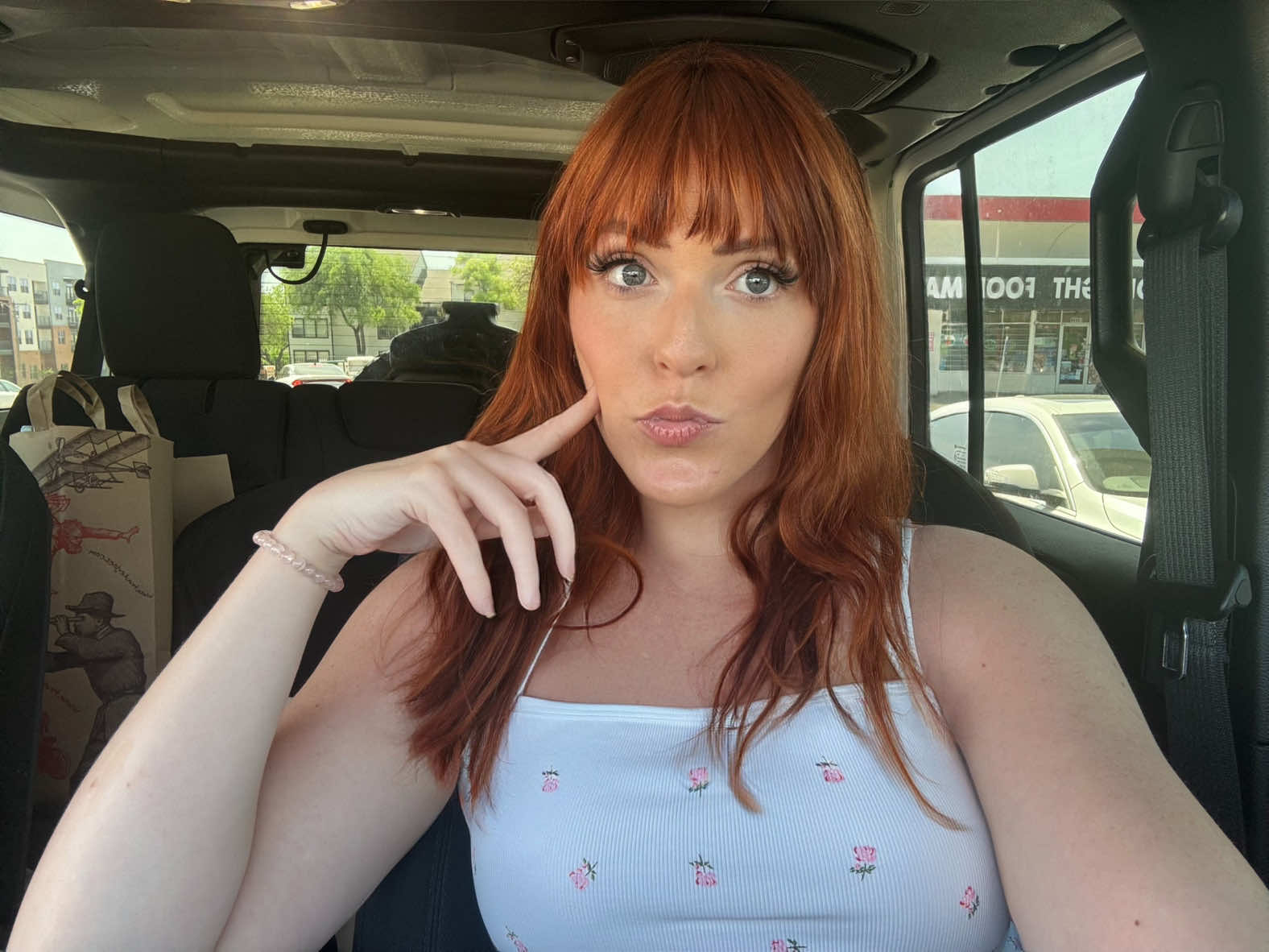 @Sarah| Makeup+ Flygirl💖✈️