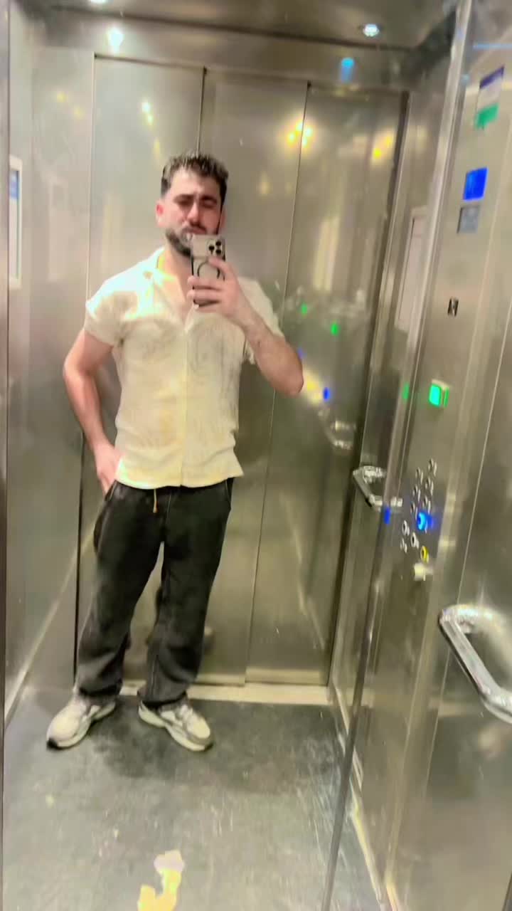 @Mrr__khan