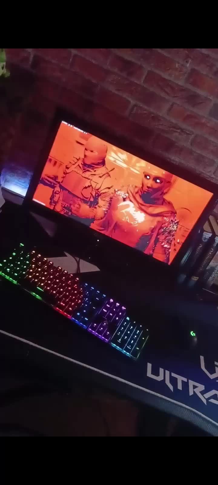 @Gaming/Meanvlog