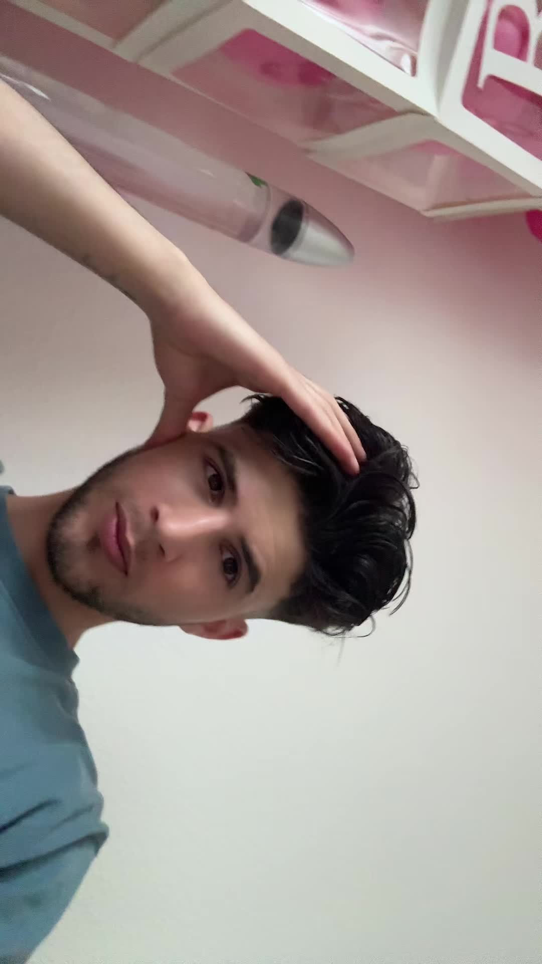 @عدي الشيوخي