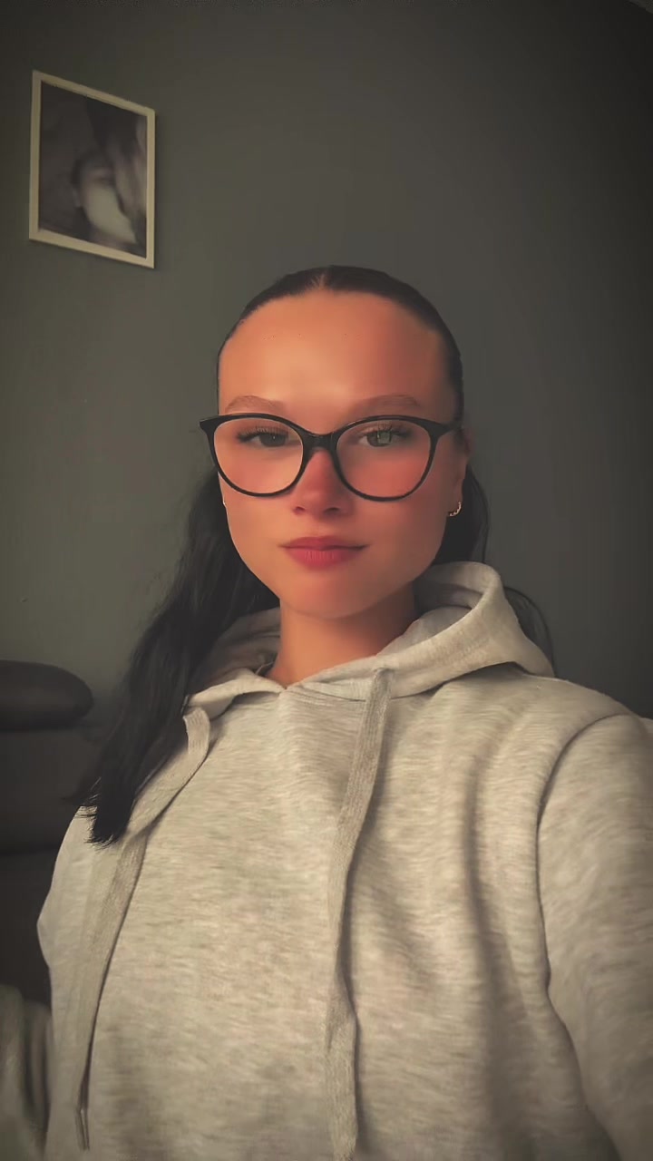 @𝘼𝙣𝙜𝙚𝙡𝙞𝙣𝙖