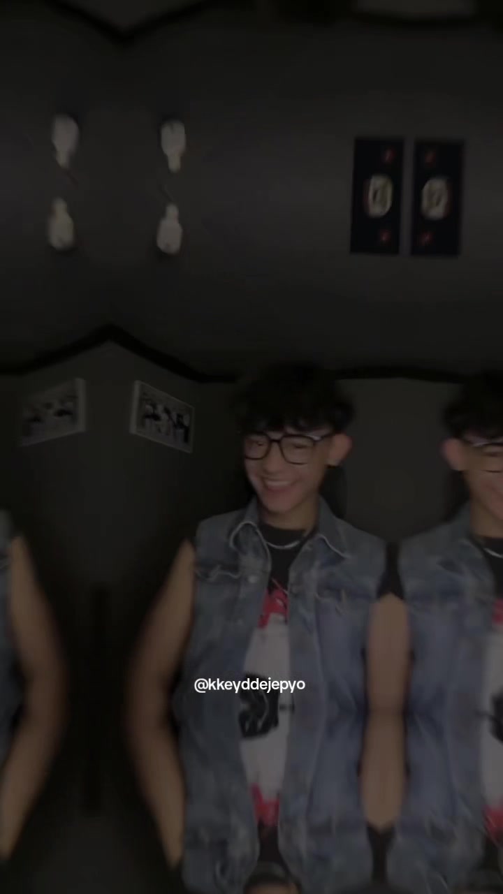 @kekeyyy>.<