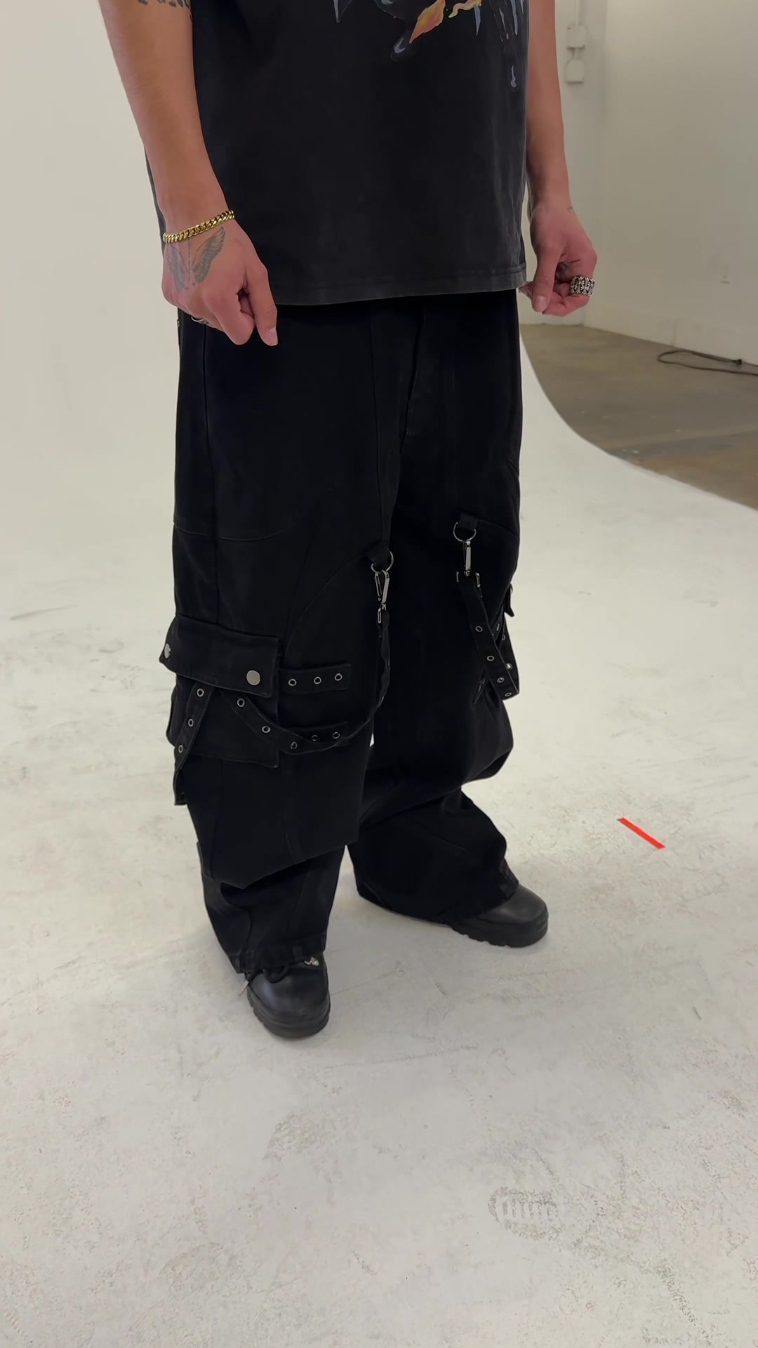 @sugoicollections.com