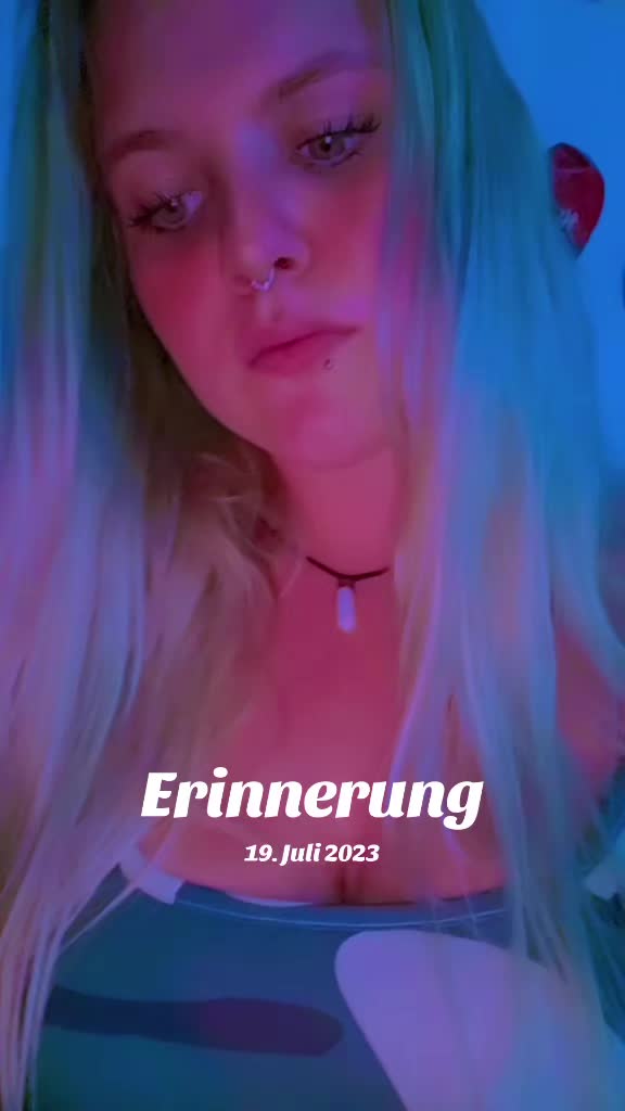 @d3vils_qu33n