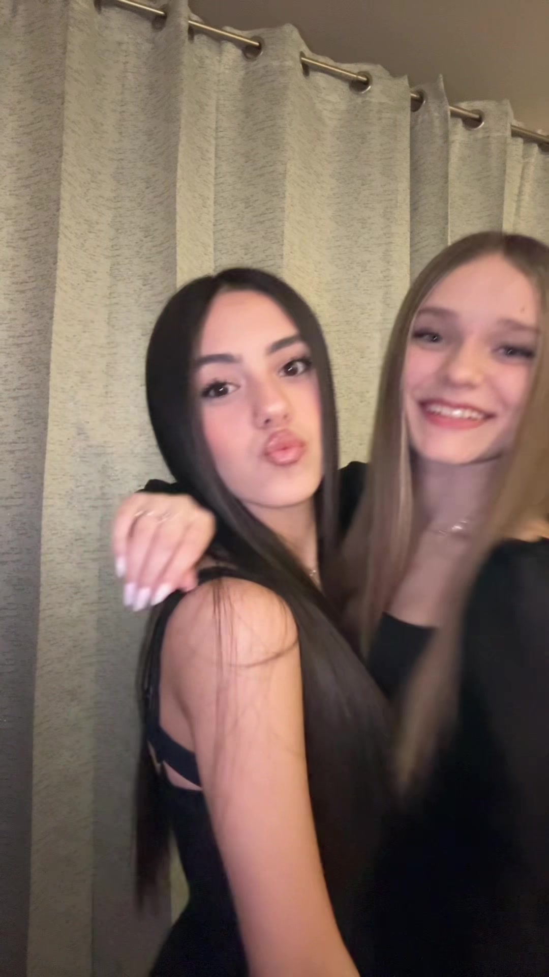 @💫