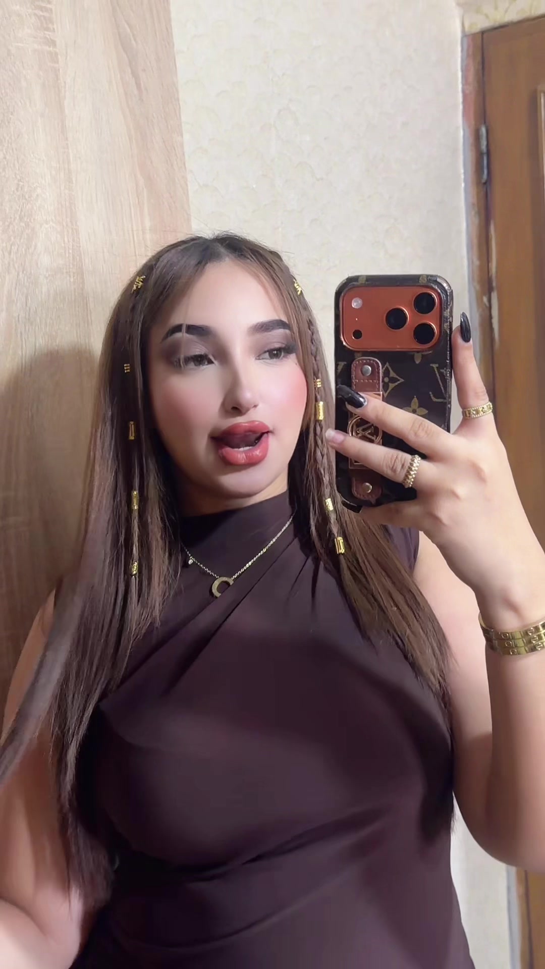 @aya_essemlalii_