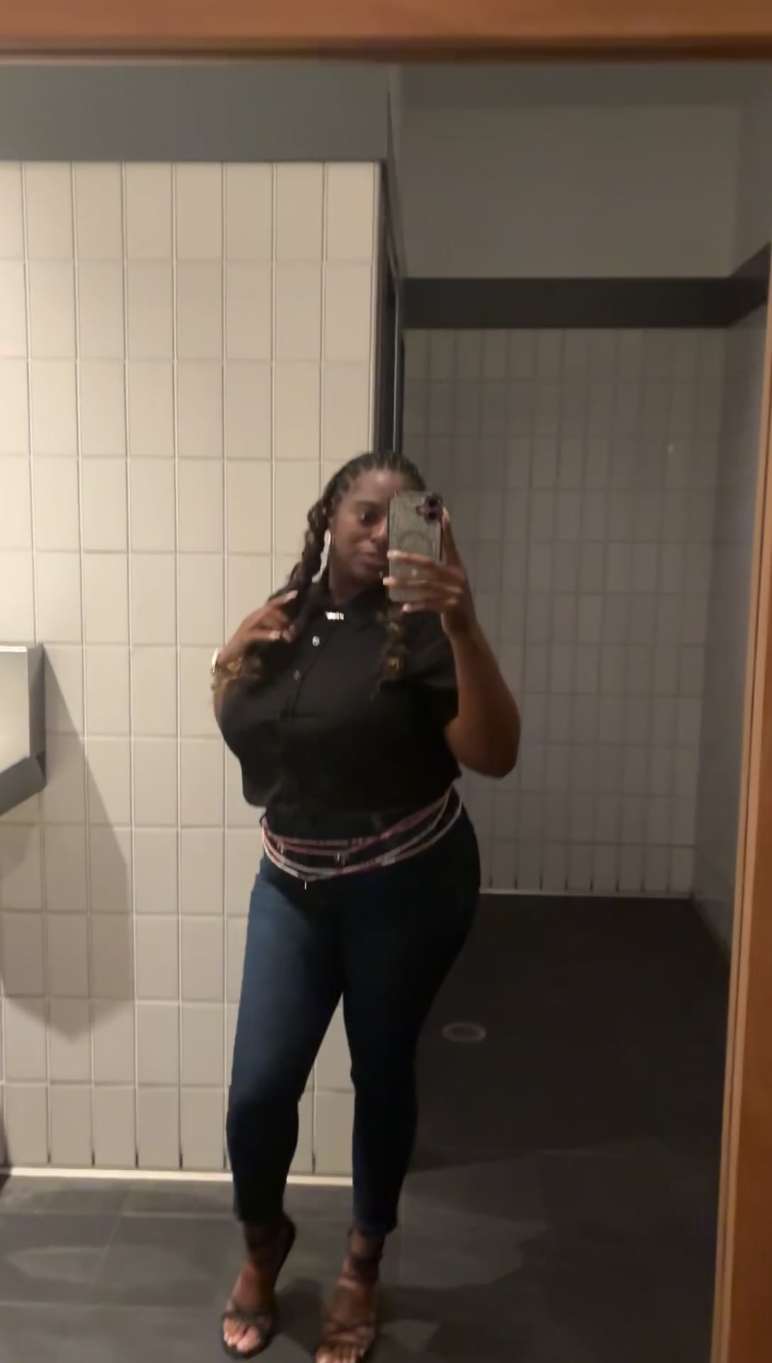 @Jas Mon&eacute; 🖤