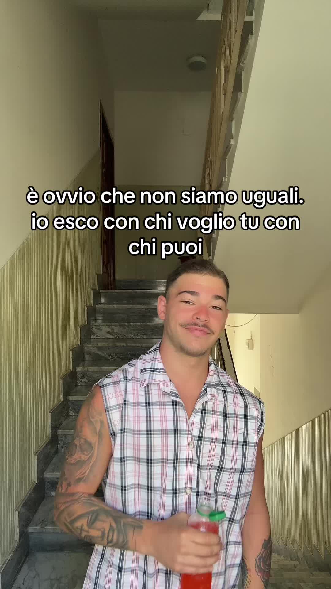 @DANILO 🥶,Ti segue